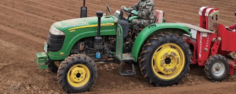 农业机械的种类，包括耕整机械、植保机械、排灌机械等类型