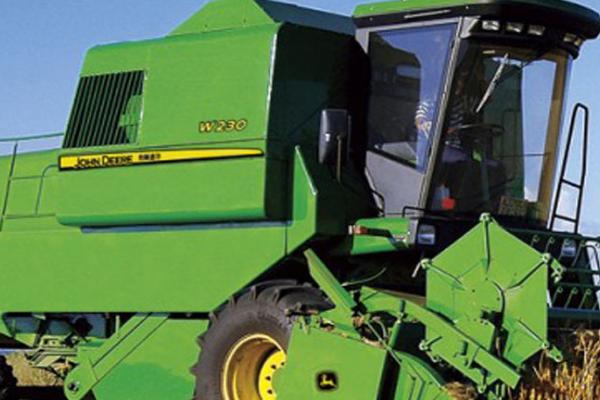 农业机械的种类，包括耕整机械、植保机械、排灌机械等类型