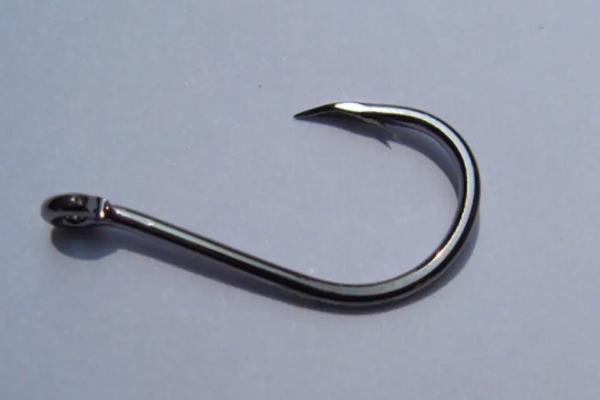 管付钩是什么钩，是指柄头呈孔环状的鱼钩