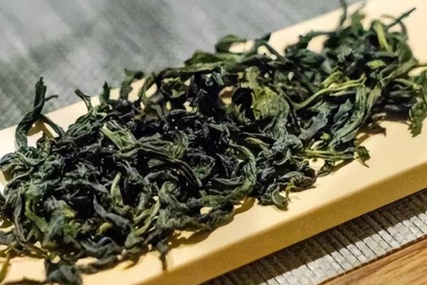 乌龙茶是什么茶，属于青茶