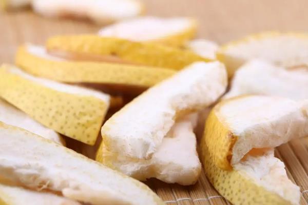 柚子皮能不能当作肥料，经过发酵才能使用