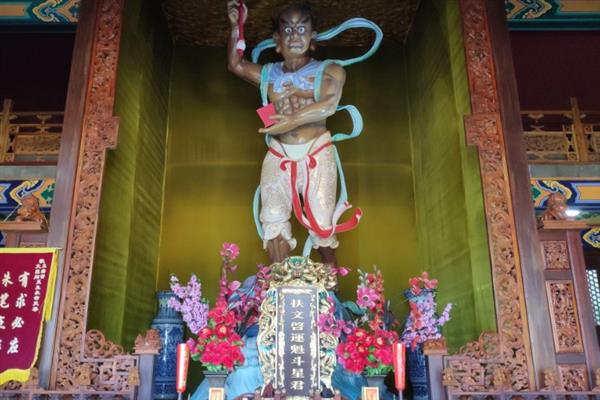 七夕有哪些习俗，有喜蛛应巧、吃巧果等
