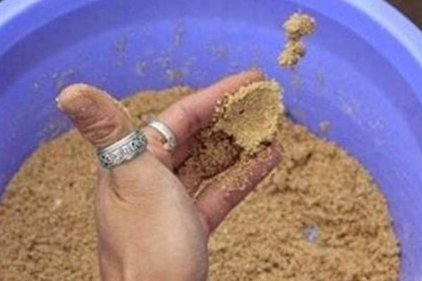 钓鱼何为散炮，是属于饵料的一种