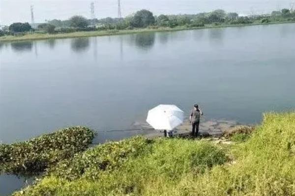 钓鱼没有口的原因，主要是时机不对、钓位不好、饵料不合适造成