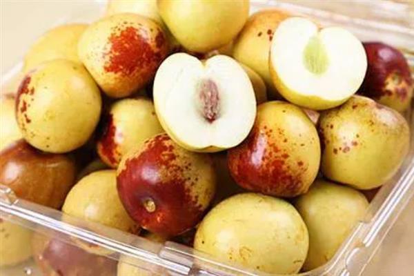 冬枣在几月成熟上市，一般在10-12月份的时候成熟