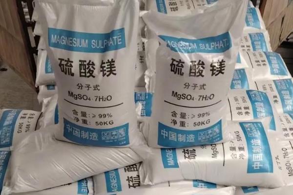 母牛不反刍如何处理，可灌服石蜡油或植物油