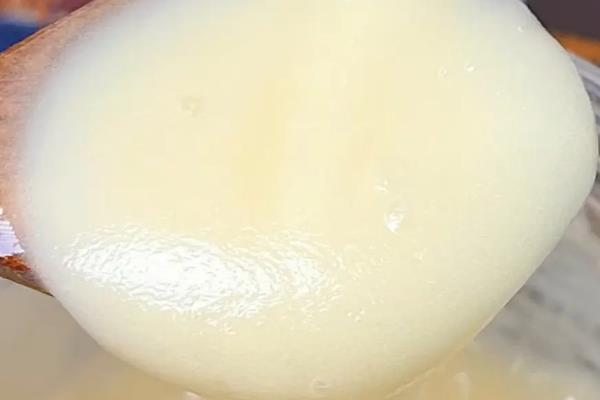 椴树蜜的价格，一般都在50元以上一斤