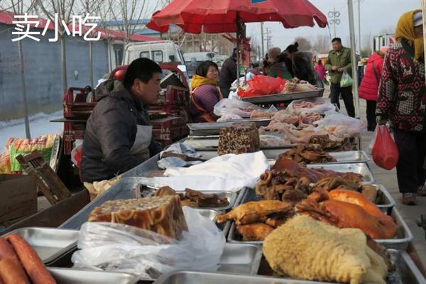 早餐适合卖什么，豆浆油条、酱香饼、小笼包等食物均是适宜选择
