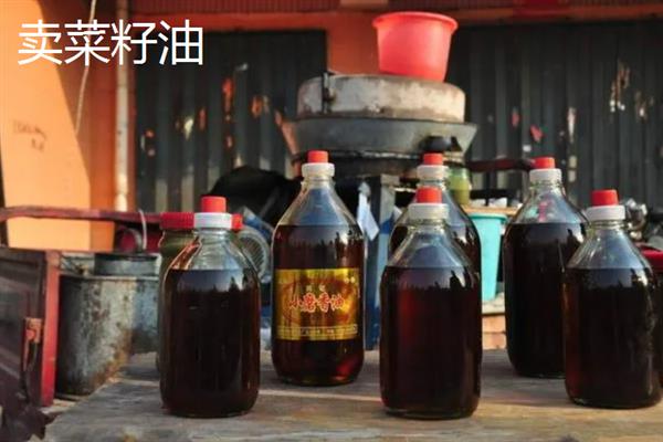 早餐适合卖什么，豆浆油条、酱香饼、小笼包等食物均是适宜选择