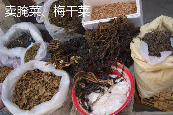 早餐适合卖什么，豆浆油条、酱香饼、小笼包等食物均是适宜选择
