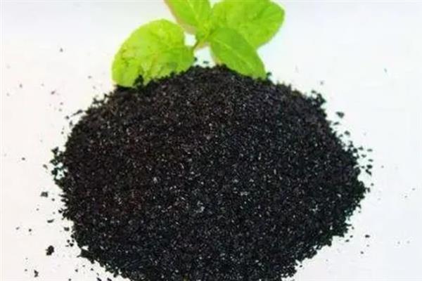 腐植酸肥料什么时候使用，主要用于土壤干旱受涝、酸碱失衡等关键期