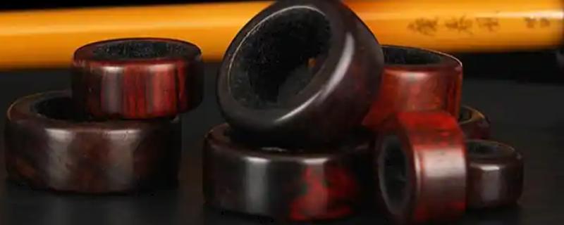 竿止圈的作用，防止鱼竿滑入水中