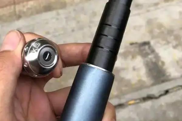 战斗鲤的简介，属于中逵旗下的经典鱼竿