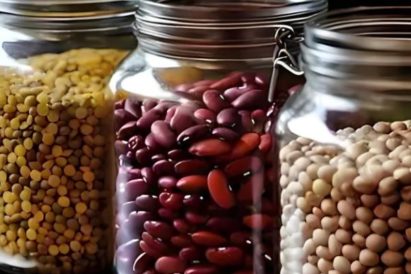 红豆里面出现黑色虫子怎么办,放在阴凉通风处它会自行爬出