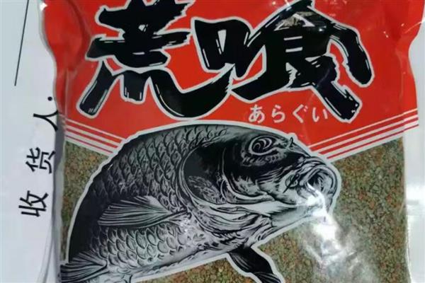 鲤鱼喜欢吃什么天然饵料，玉米、麦粒、红薯等种类都适合使用