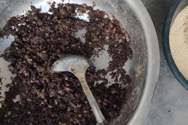 手竿钓黑鱼搭配几号鱼钩，搭配不同的鱼钩要选择不同的钩号