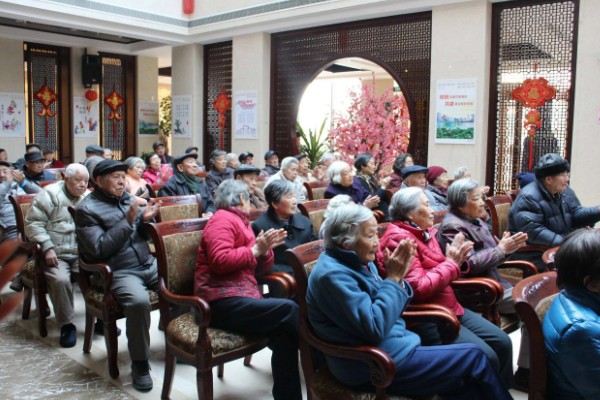 现在农村干什么有钱赚，推荐农村养老项目、新农村建设项目等