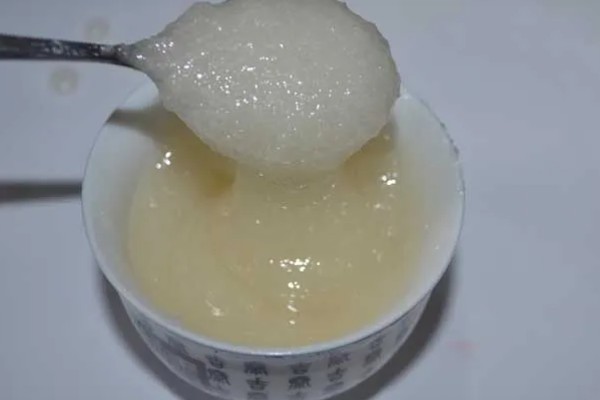 雪脂莲蜜与椴树蜜哪个好，前者价格更高