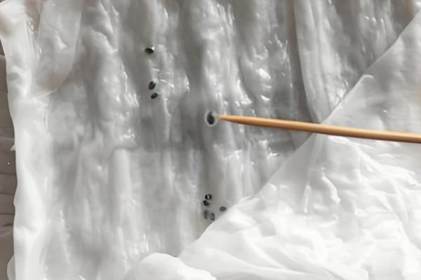 罗勒怎么养殖，生长季节每隔半月追肥一次