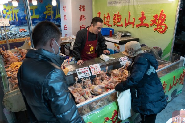 土鸡的销售渠道，一般就近联合销售