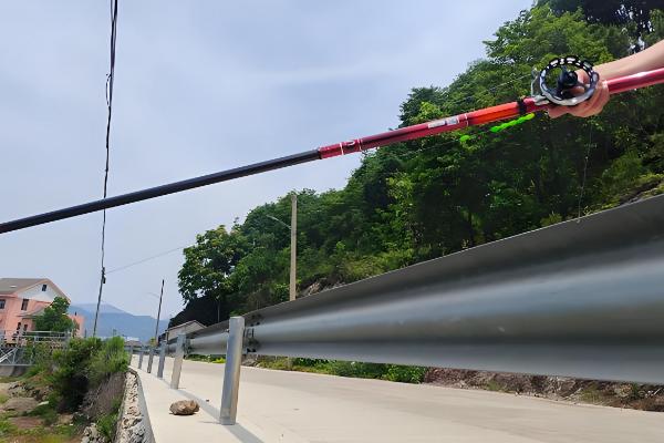 前打竿的特点，特点是有渔轮和导线环