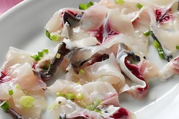 广东珠海的特产,有珠海膏蟹、金湾紫菜等