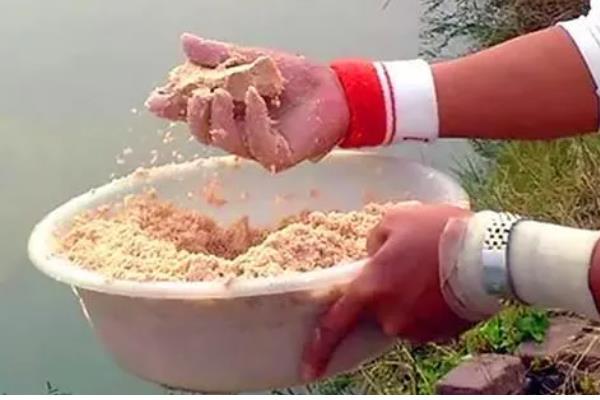 水库钓翘嘴的深度，垂钓大型翘嘴鱼要达到2-3米