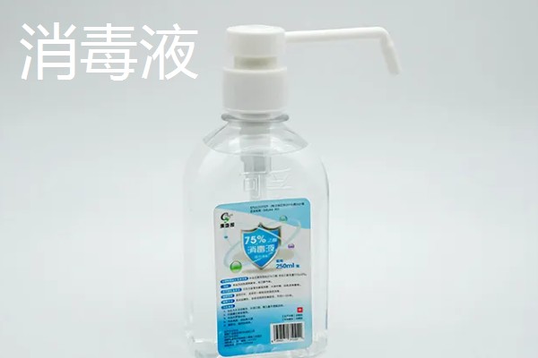 养猫所需用品,猫砂、猫砂盆、猫碗都会用到