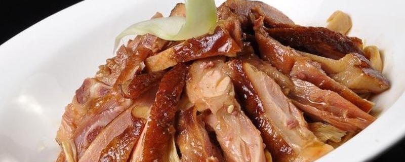 湖北十堰市的特产，有房县盘鸭、郧县网油砂等