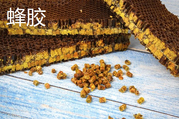 蜂蜡和蜂胶有什么区别,来源、作用、成分都不同