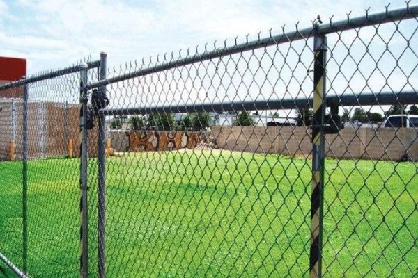 护栏网的规格，双边护栏网的尺寸大多是1.8×3米