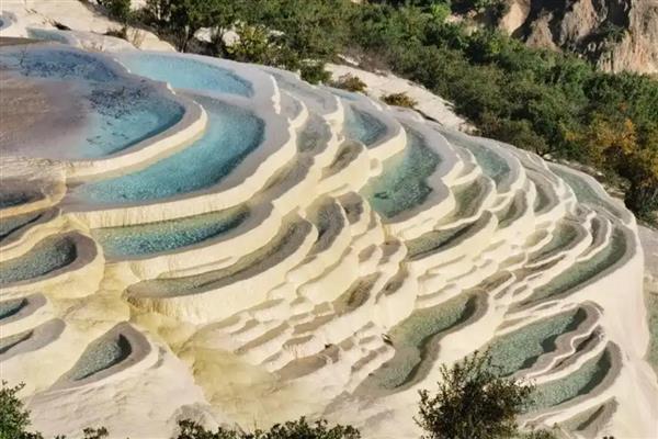 紫鹊界梯田适合什么时候观赏，秋季是最佳观赏季节