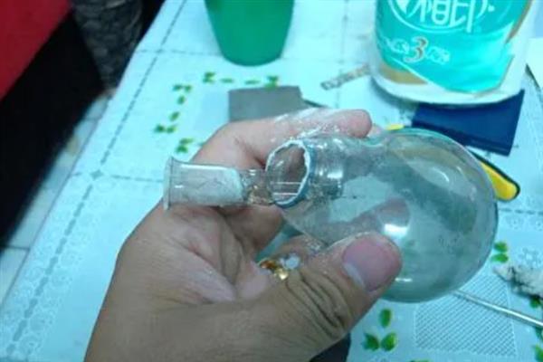 蔬菜种子怎么防治病菌，根据防治对象用不同的药物浸种