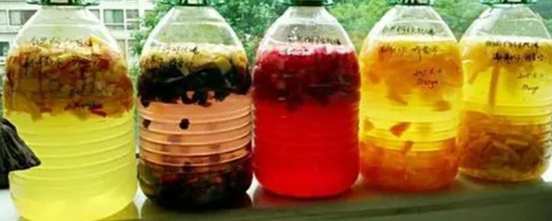 农用酵素的制作方式,原料为红糖、水果原浆等