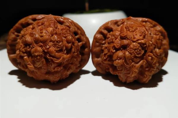 文玩核桃怎么挑选，从以下4个方面做选择