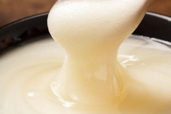 椴树蜜怎么吃,直接喝或用温开水冲服