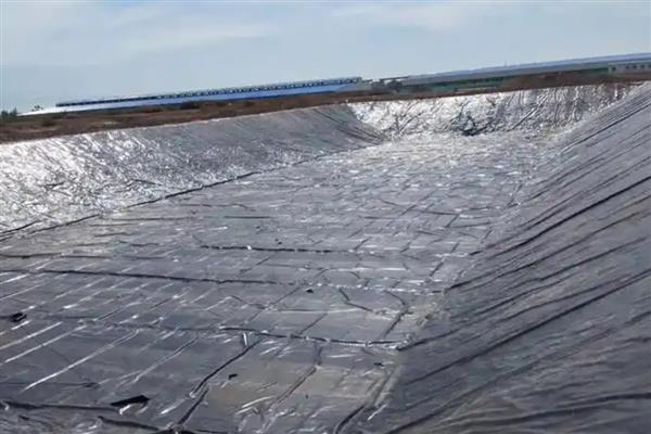 水产养殖用多厚的防渗膜，厚度达到0.5毫米便非常实用