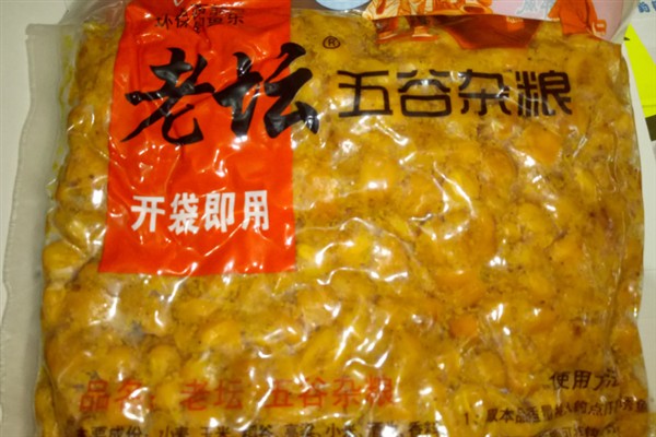 深秋怎么钓鲫鱼，选择在深水区作钓