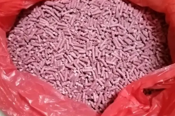 红虫颗粒能不能钓到鱼，作为窝料使用具有较好的效果