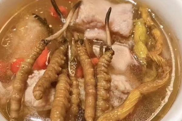 冬虫夏草有没有保质期,放在冰箱中冷冻可存放2年左右