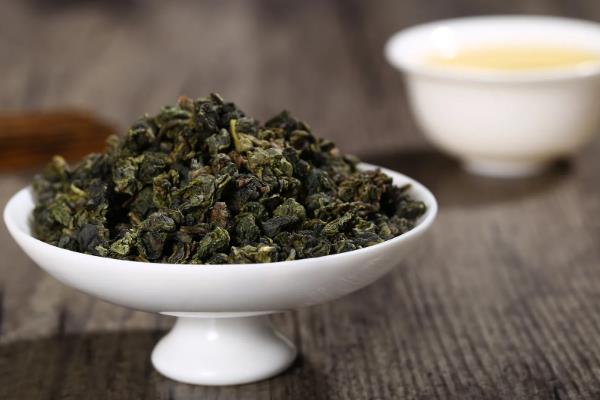 铁观音是不是红茶，属于乌龙茶的下属分支