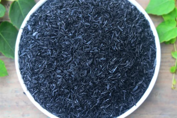 稻壳炭对植物有什么作用，既能保暖又能提供养分