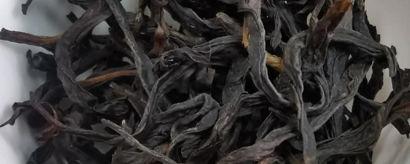 凤凰茶的品种，常见的有黄栀香、芝兰香等