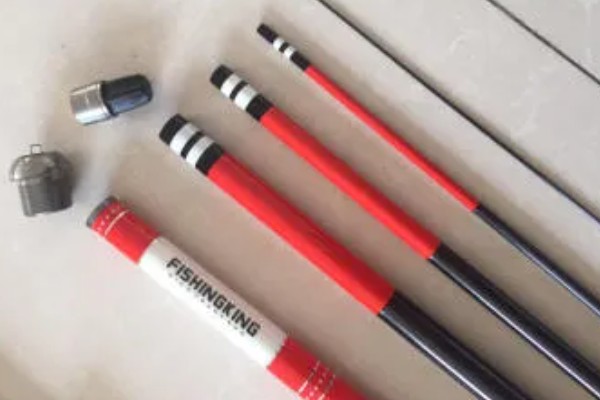 水库钓鲤鱼是不是钓近，钓点一般要离岸5-6米以上