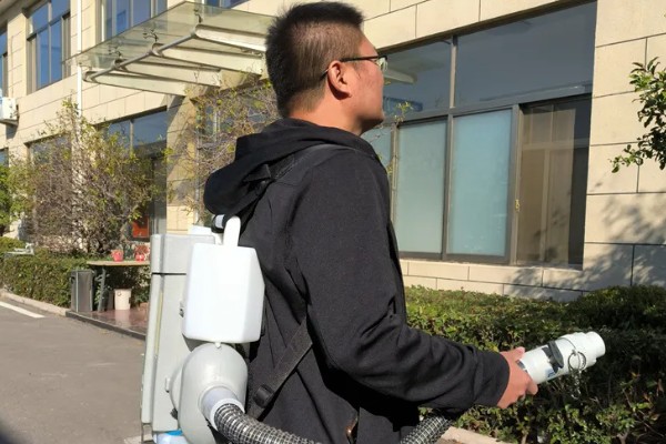 停用后的喷雾器如何保养，先把表面擦洗干净