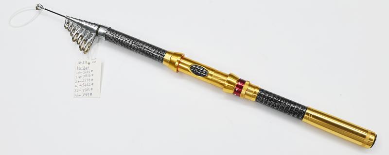 碳素鱼竿价格差距大的原因，是受到材料、设计、品牌等因素的影响