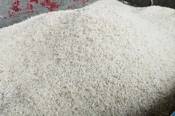 稻谷脱壳后叫什么,叫做糙米