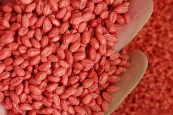 小麦拌种剂的分类，分为悬浮种衣剂、乳油等
