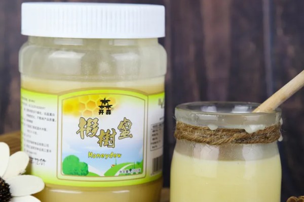 椴树蜜如何鉴别真假,可以从价格、气味等方面鉴别