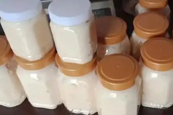 椴树蜜如何鉴别真假,可以从价格、气味等方面鉴别